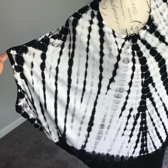 Red 23 Tie Dye Top - Picture 2 of 5